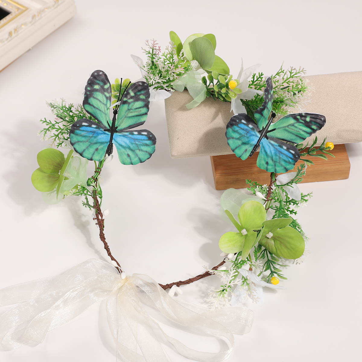 Forest Fairy Green Flower Crow – Photography Simulator recenzja i cena