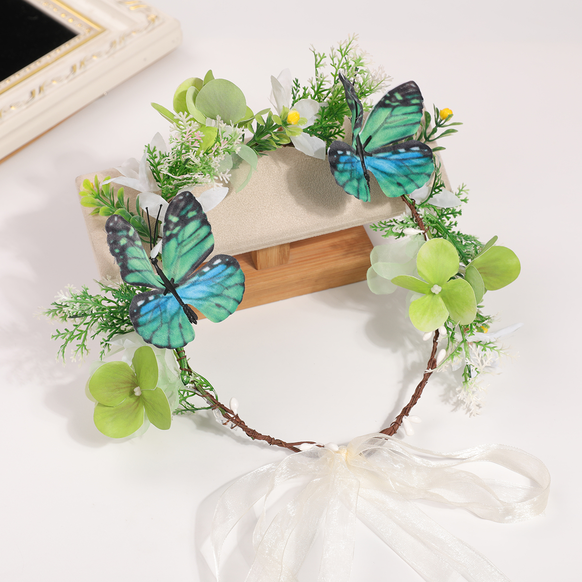 Forest Fairy Green Flower Crow – Photography Simulator recenzja i cena
