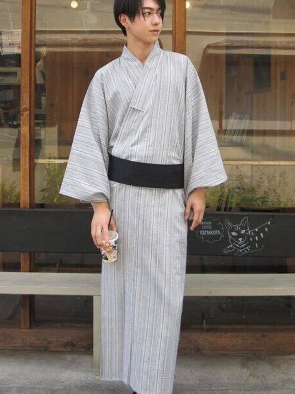 Traditional Men's Kimono Robe  – Photography Studio recenzja i cena